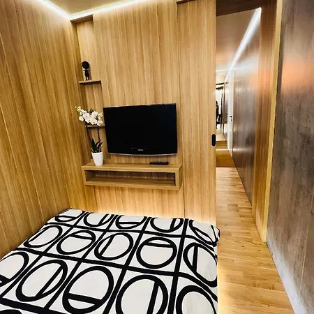 Centrum Wyzwolenia Apartment Szczecin